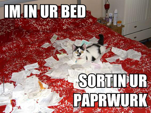 IM IN UR BED / SORTIN URÂ PAPRWURK